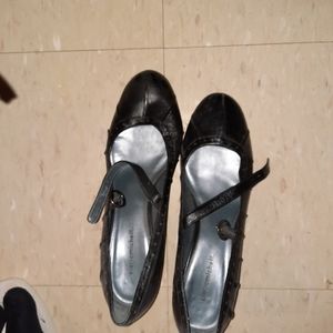 Kitten Heels Size 11